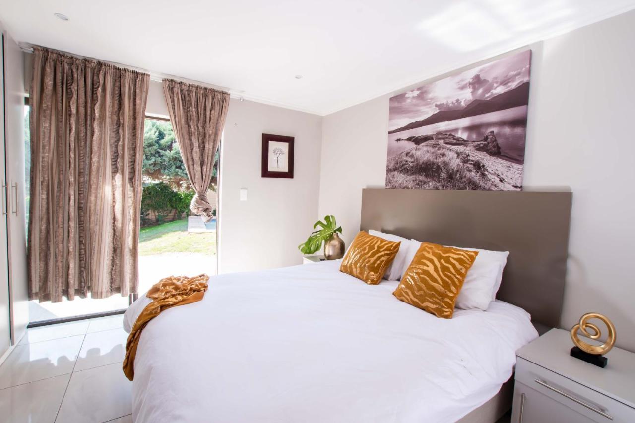 Prestigious Apartments Sandton Kültér fotó