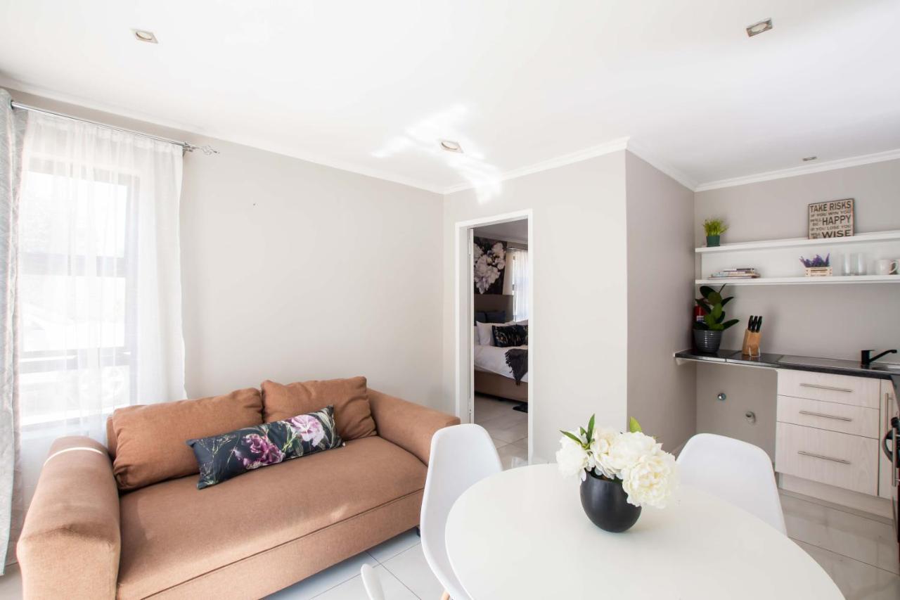 Prestigious Apartments Sandton Kültér fotó
