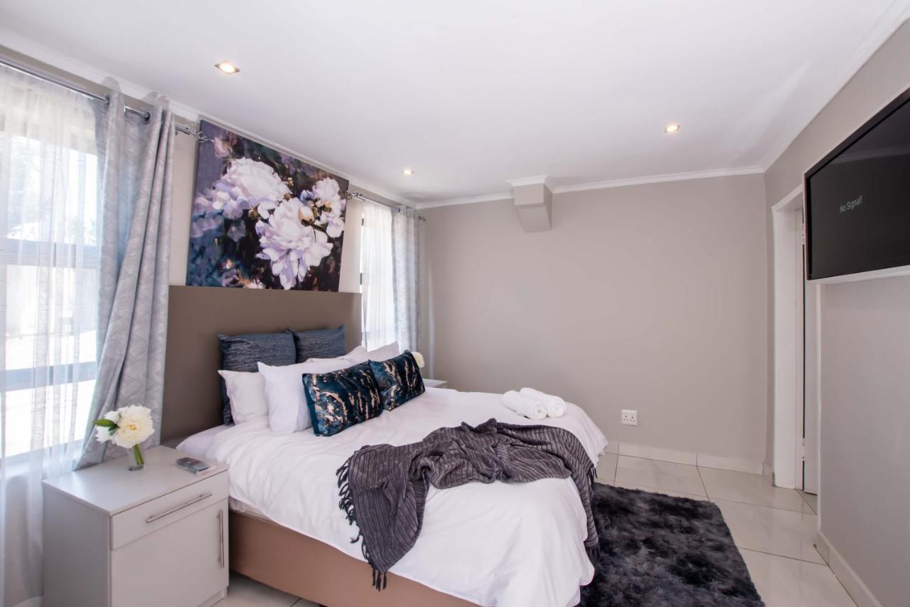 Prestigious Apartments Sandton Kültér fotó